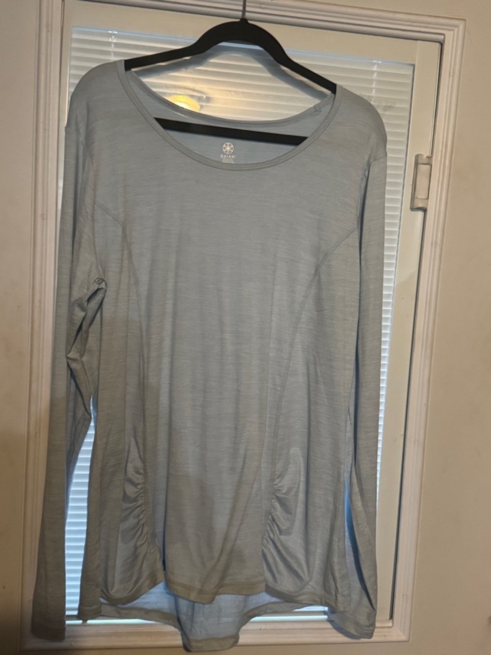 GAIAM Women's Long Sleeve Tee in Light Blue